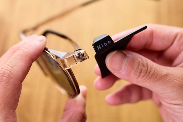 フードを取り外した様子