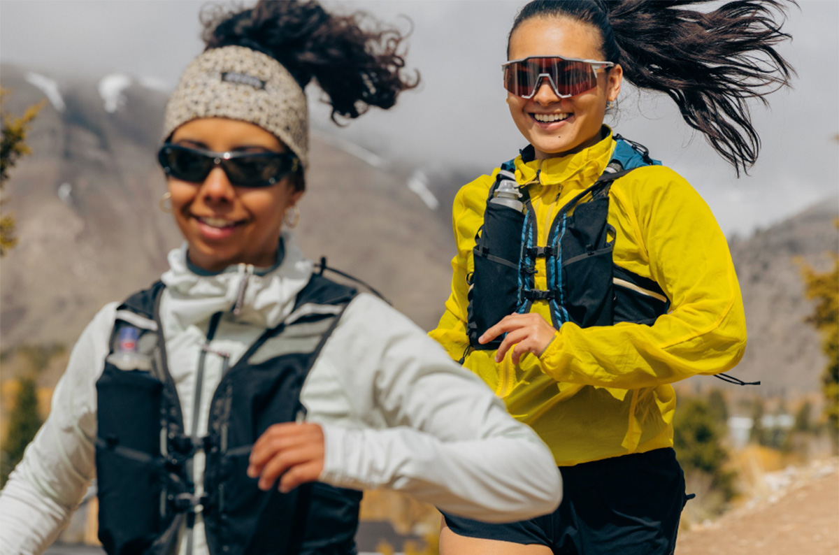 PINGORA（ピンゴーラ）の新発想ミニマルランニングベスト「Flow（フロウ）」