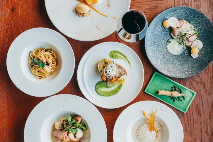 プラン①「朝7時送迎 葛城山ツツジ鑑賞プラン」 RITA御所まち限定