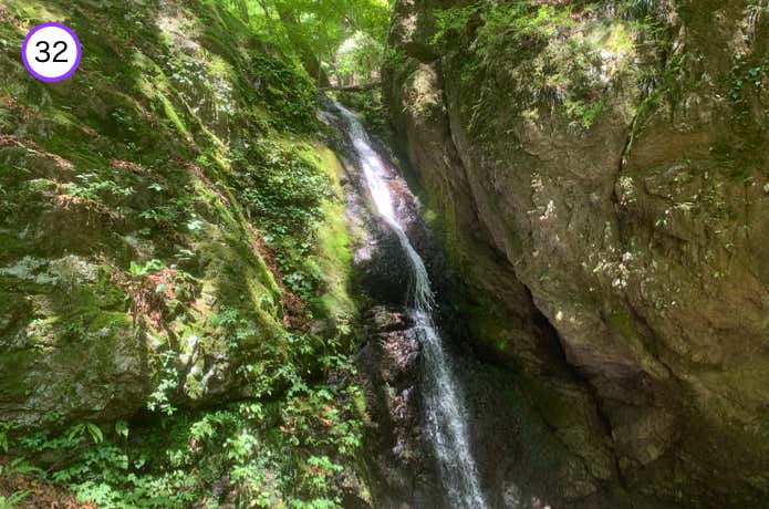綾広の滝