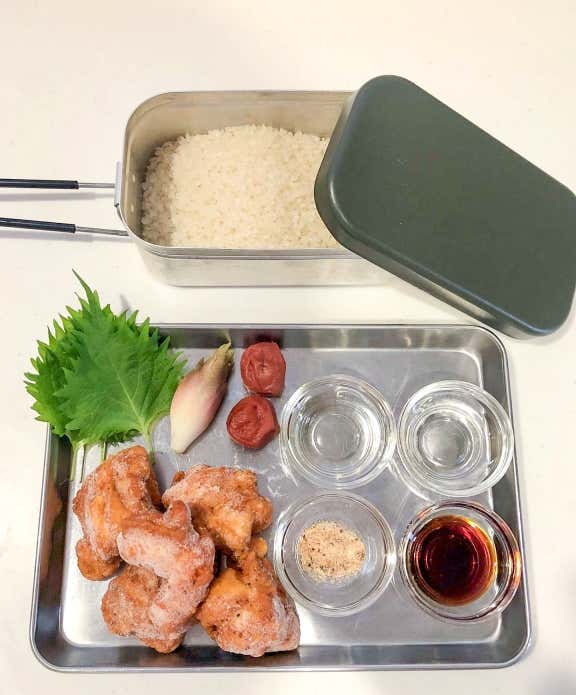 唐揚げと梅の炊き込みご飯 材料