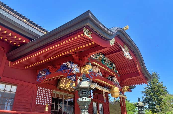 武蔵御嶽神社 弊殿・拝殿