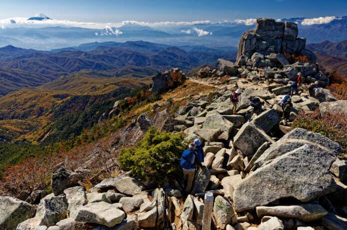 東京から日帰りで行ける日本百名山　金峰山　秋