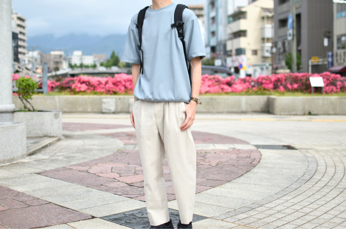 ワッフルクルーネック半袖Tシャツ_街着イメージ