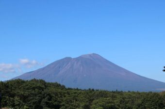 7月1日より岩手山の東側4ルートの入山規制解除へ