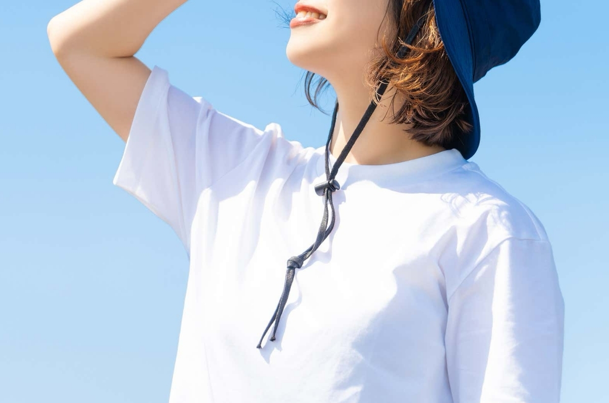 夏の登山の日焼け対策に！UVカットTシャツで紫外線をカット