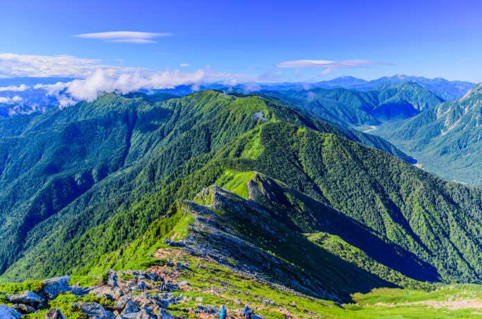 北アルプス 常念岳から蝶ヶ岳へ 稜線歩きの始まりとパノラマ銀座の絶景