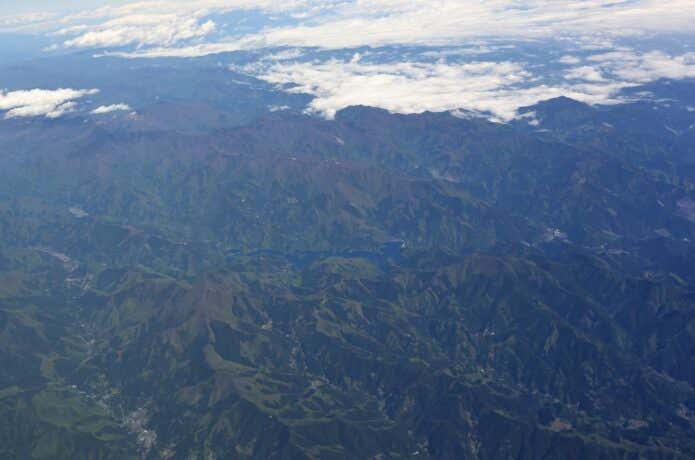 奥深い奥多摩の山々