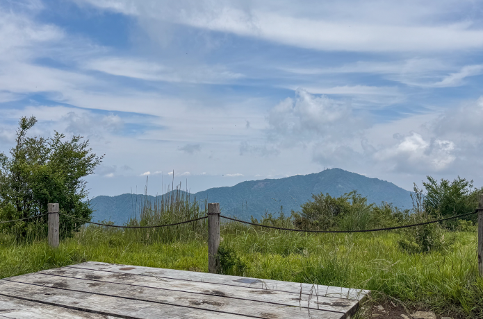 三ノ塔から眺める大山