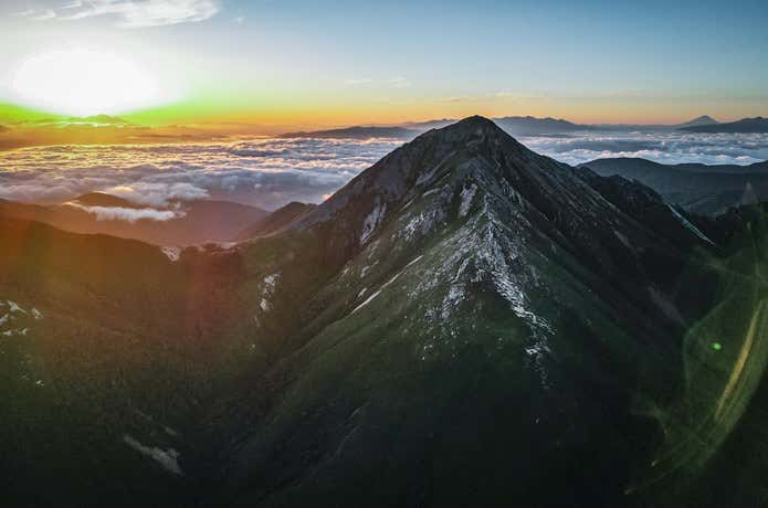 槍ヶ岳山頂からのご来光