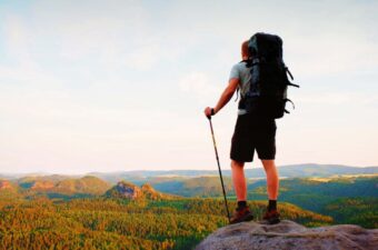 歩きやすくて通気性も抜群！夏登山におすすめのショートパンツ20選