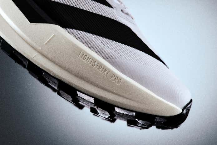 LIGHTSTRIKE PRO