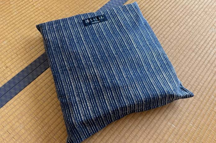 床の上で座布団として使用するのもおすすめ