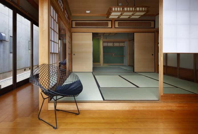 ▲宿の廊下と和室客室(一例)