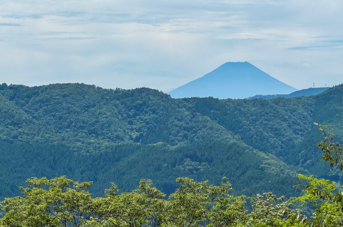 浅間嶺から見る富士山
