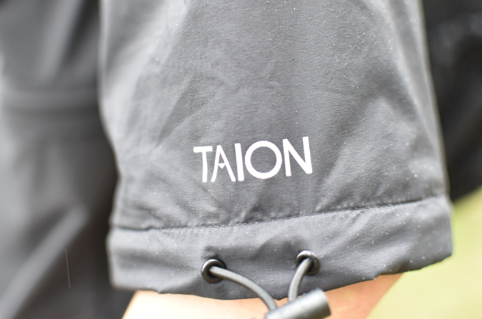 taion ロゴ