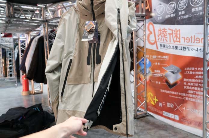 大きく開くベンチレーション