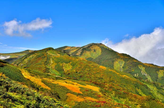 秋の飯豊山