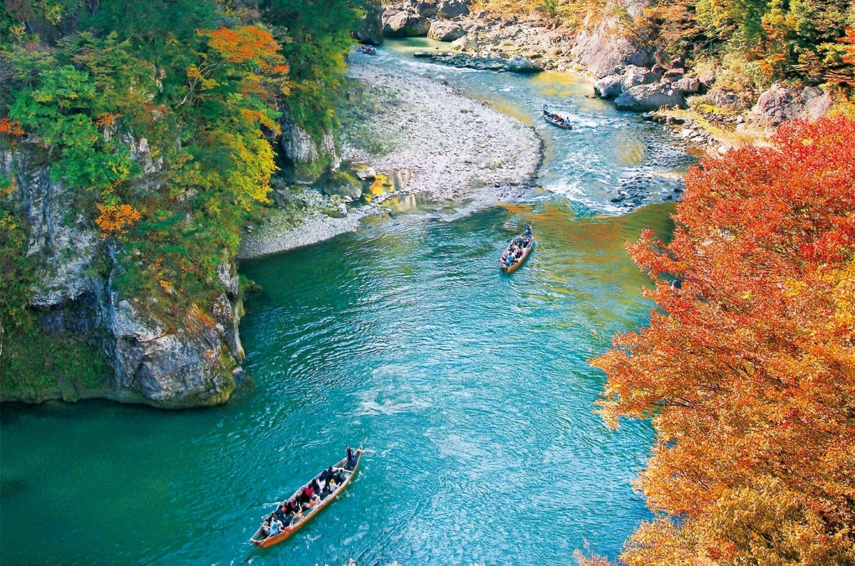 秋の日光を楽しむ絶景紅葉スポット
